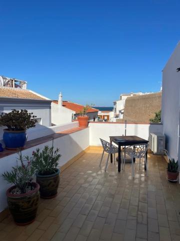 Casa Alegria - Ocean View Apartment - Centre Лагуш Экстерьер фото